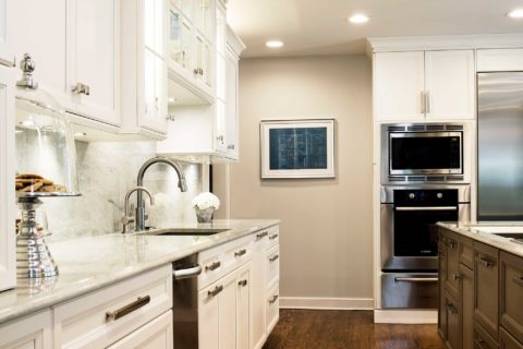 Tulsa kitchen cabinet storage, undermount kitchen sink, Bosch ovens and refrigerator Kitchen Ideas Tulsa kitchen design and remodel