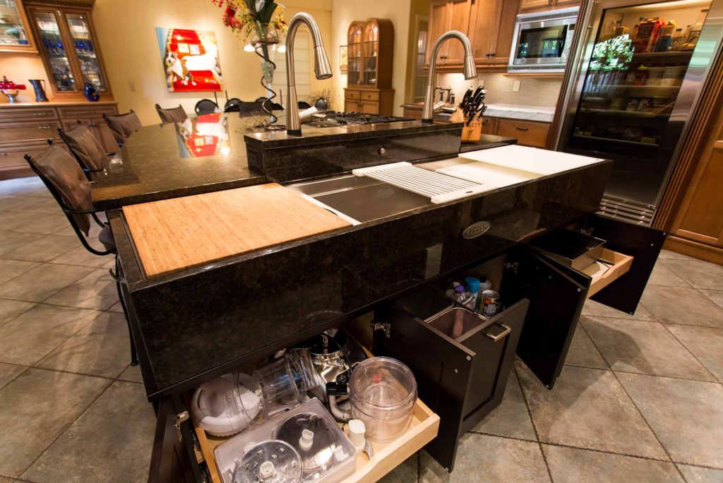 Open classic tuscan style kitchen with storage in island